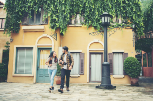 Savannah's Squares Charleston's Streets: The Ultimate Southern Weekend Itinerary Under $500